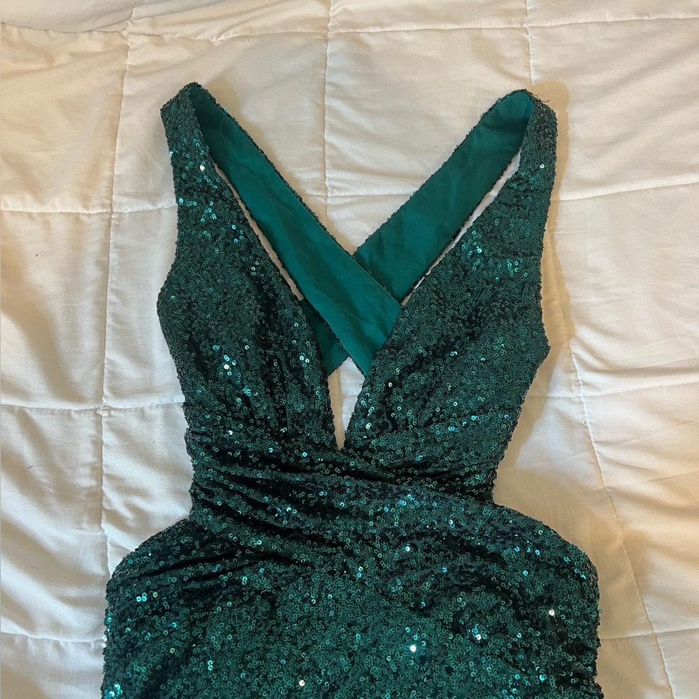 emerald green sequin prom dress